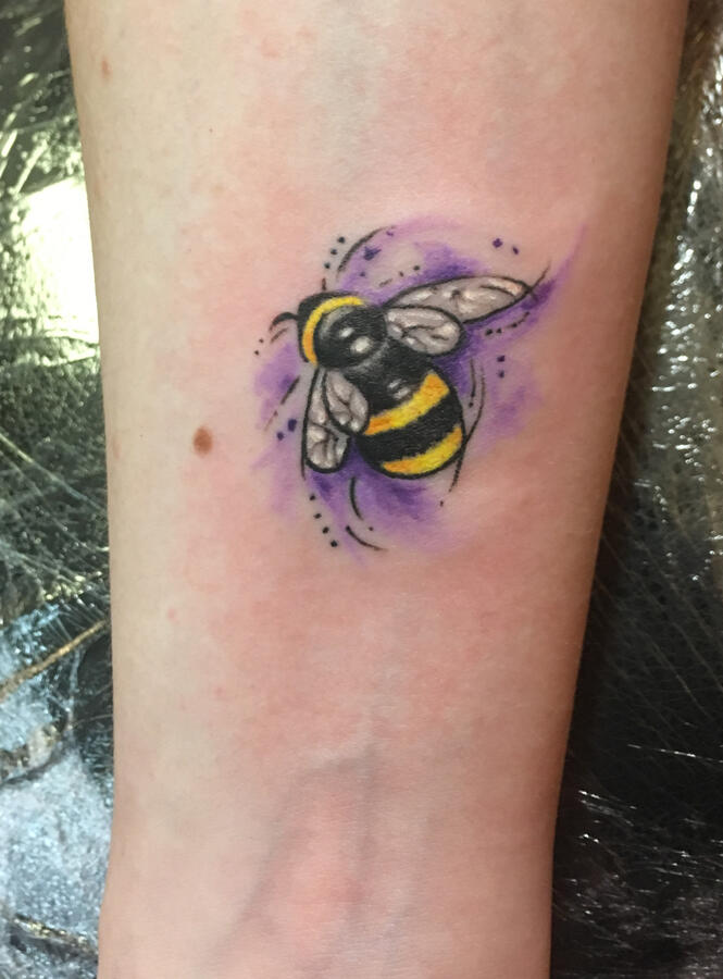 bee tattoo Dublin bee tattoo Dublin